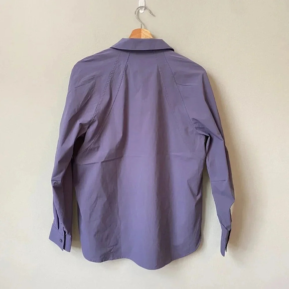 NWOT Athleta Women's Small Long Sleeve Relaxed Poplin Button Down Top Purple - Picture 4 of 16